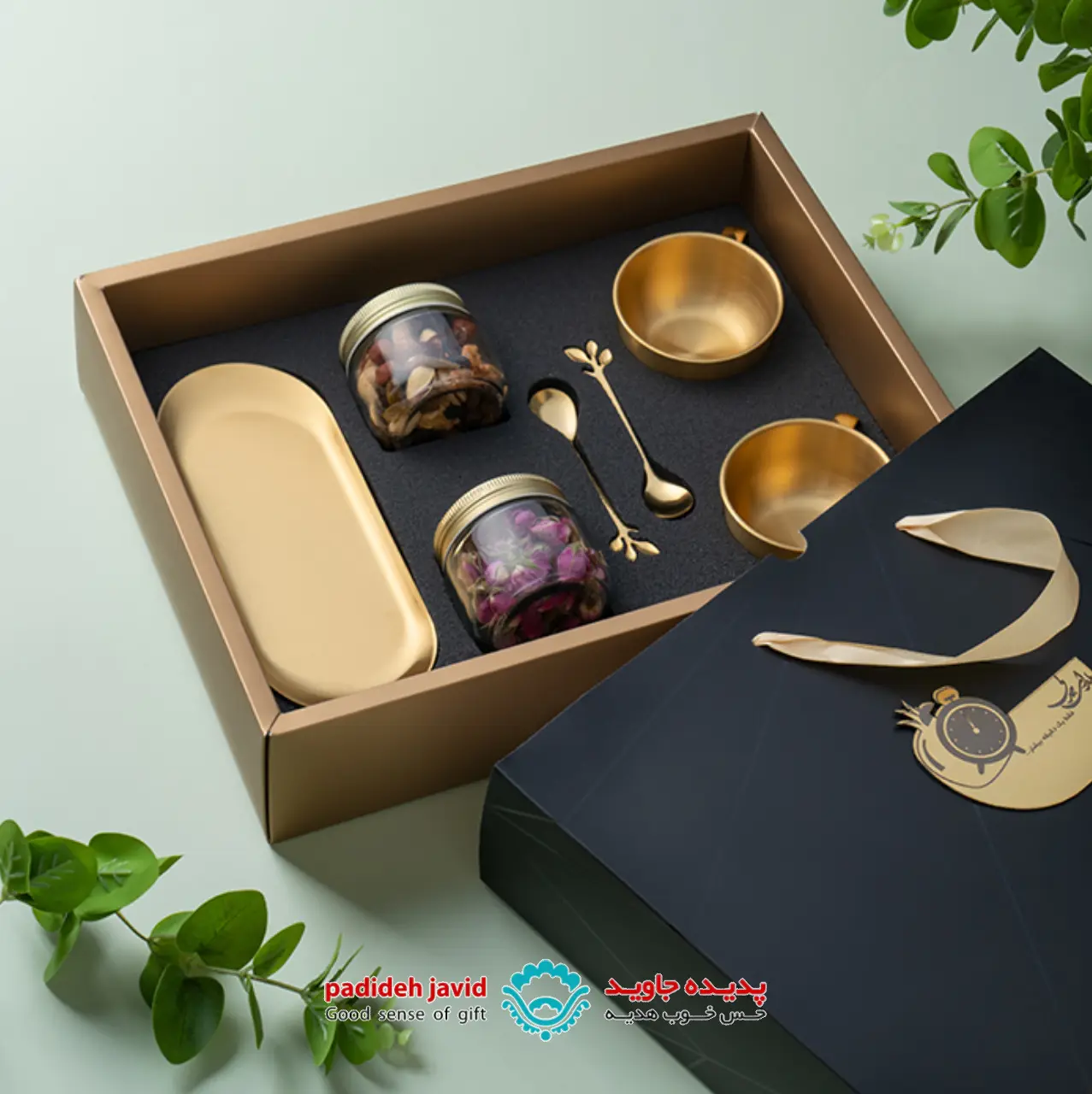 ست هدیه کیانا ویژه یلدای امسال برای مدیران خوش سلیقه