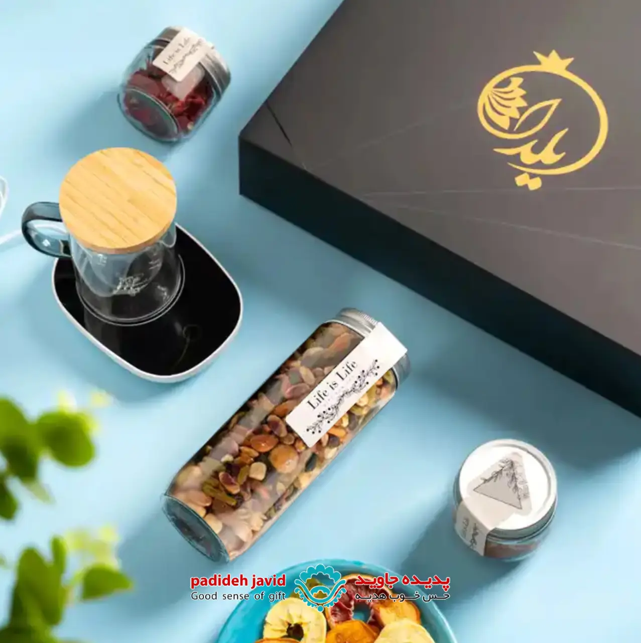 با ست هدیه لئو برندسازی و تبلیغاتت کامله